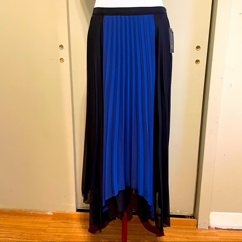 Blue and black long flowy skirt NWT!